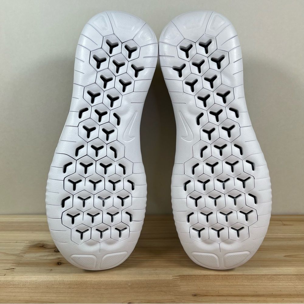 NEW Nike Free Run 2018 Mens road Running training shoes Black white - Picture 9 of 10